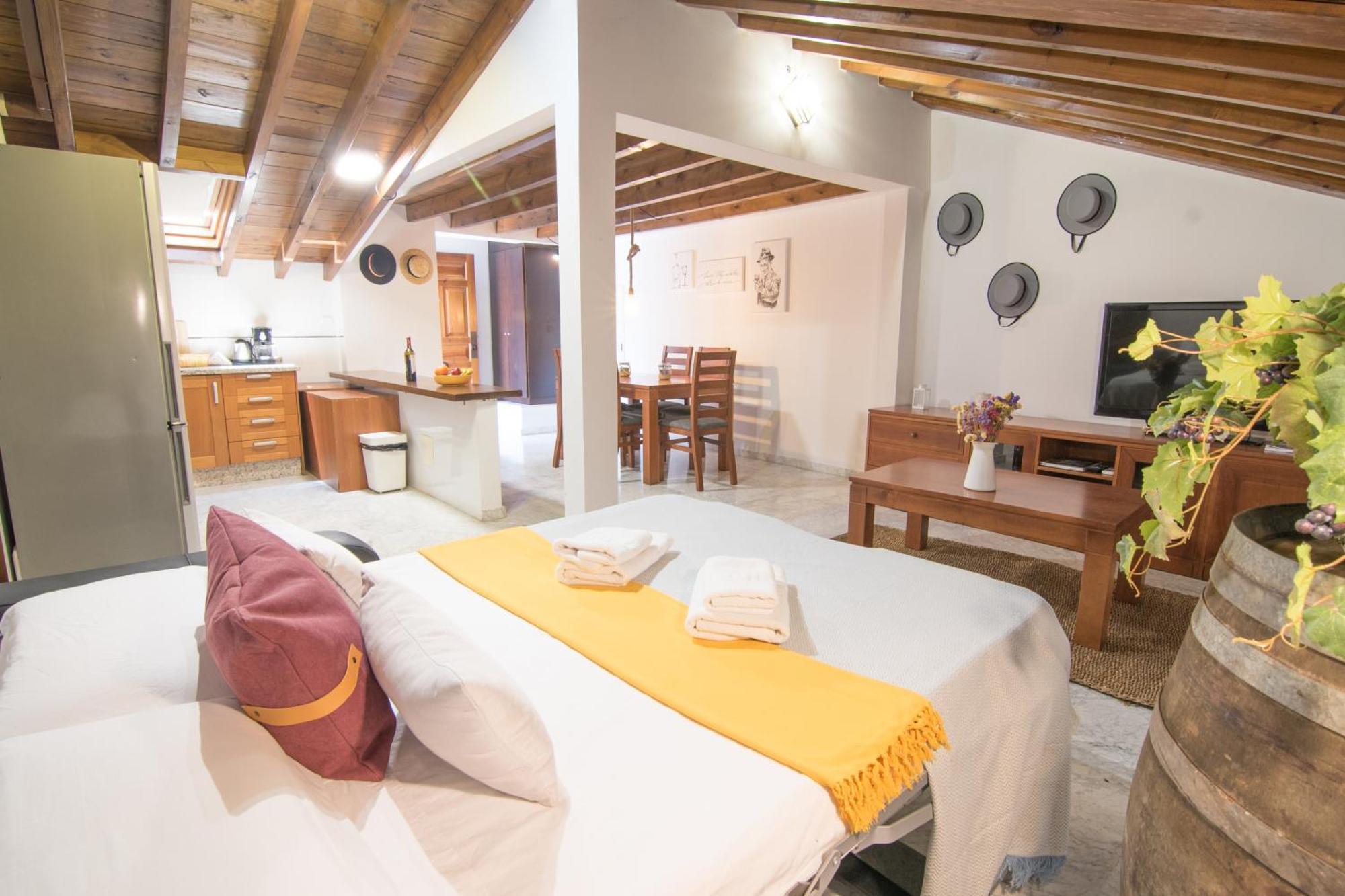 Tuguest Atico Gracia Apartment กรานาดา ภายนอก รูปภาพ
