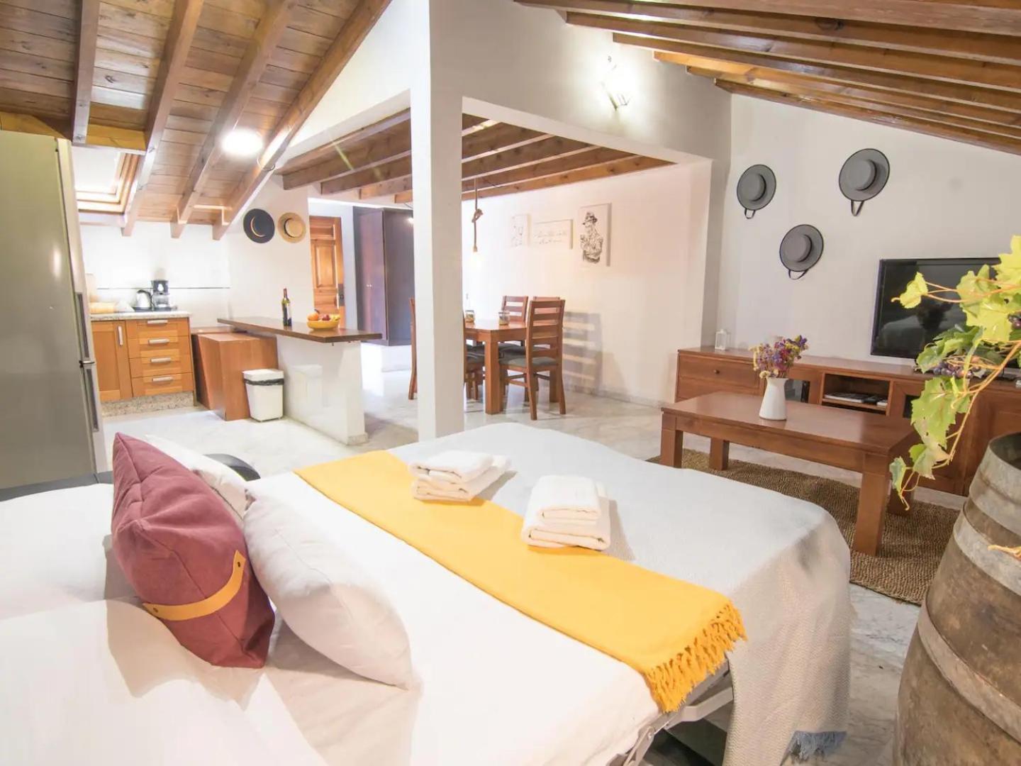Tuguest Atico Gracia Apartment กรานาดา ภายนอก รูปภาพ